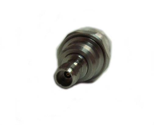 HuberSuhner/Adapter/33_N-PC24-50-1/199_UE