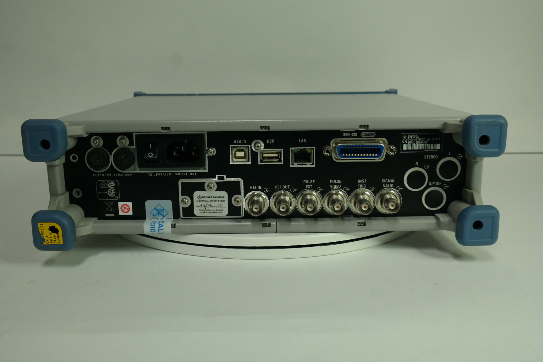 Rohde Schwarz/Signal Generator/SMB100A/B101