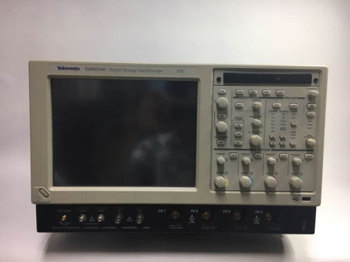 Tektronix/Oscilloscope Digital/TDS6154C