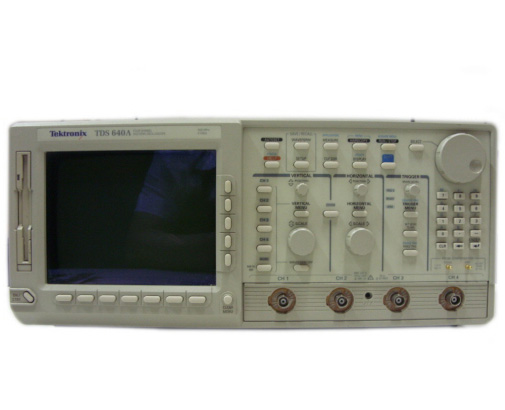 Tektronix/Oscilloscope Digital/TDS640A/13/1F/2F