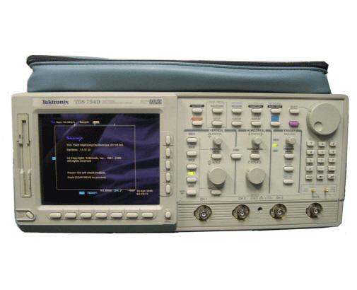 Tektronix/Oscilloscope Digital/TDS754D