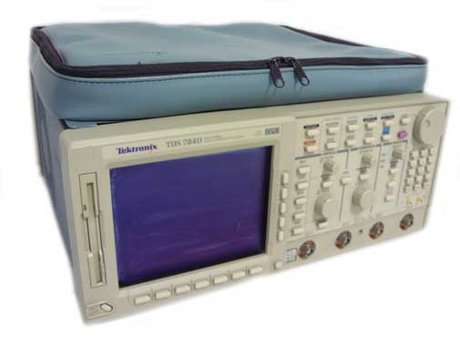 Tektronix/Oscilloscope Digital/TDS784D/2C/4C
