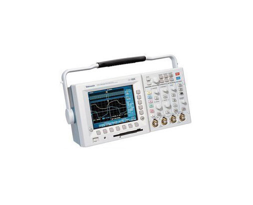 Tektronix/Oscilloscope Digital/TDS3044B